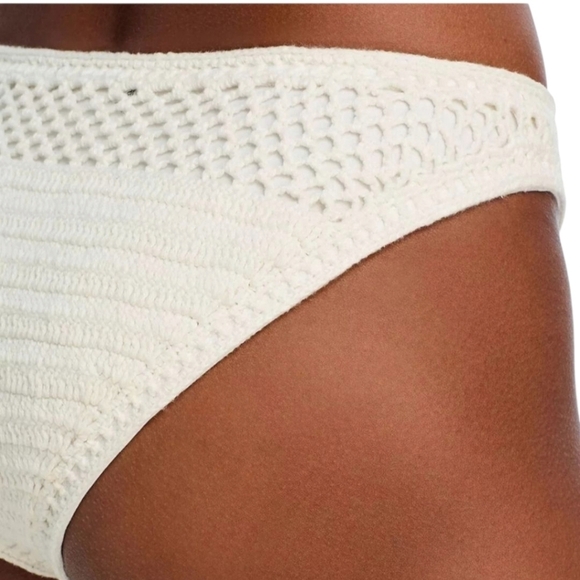 Beach Riot Woman's Swimsuit White Crochet Top And Bottom Bikini Set•NWT•Medium - Picture 6 of 12